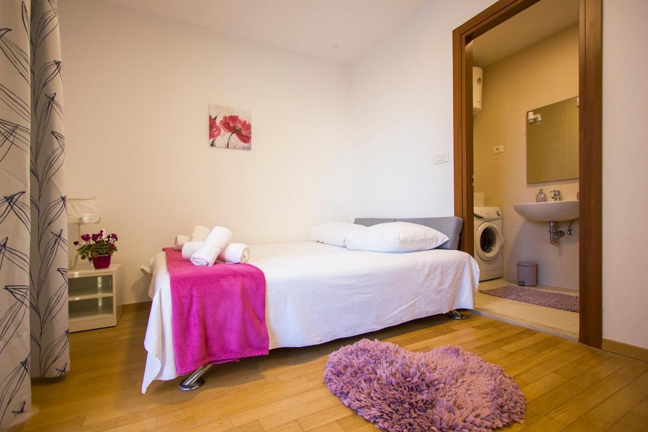 Apartment Luka Split Eksteriør billede