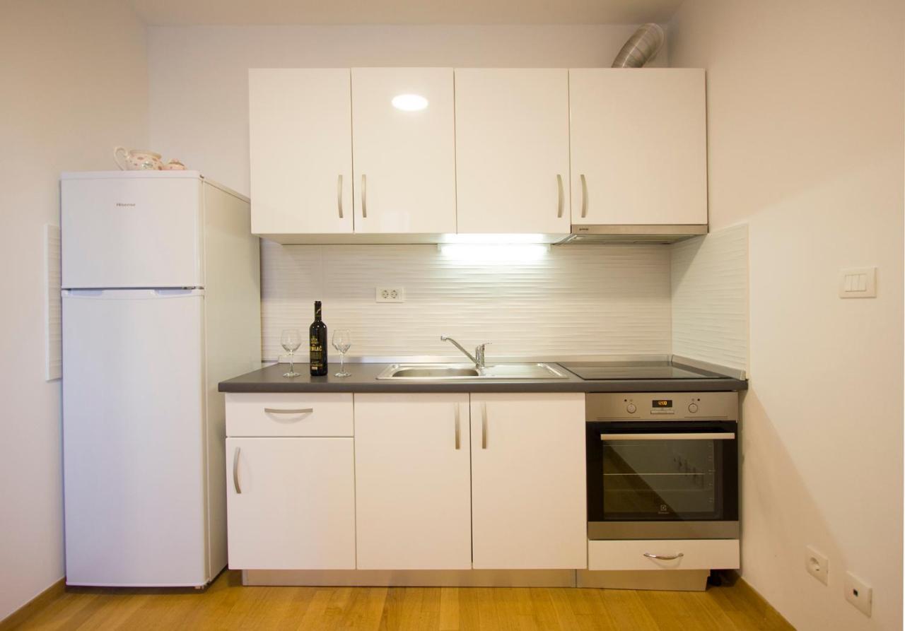 Apartment Luka Split Eksteriør billede
