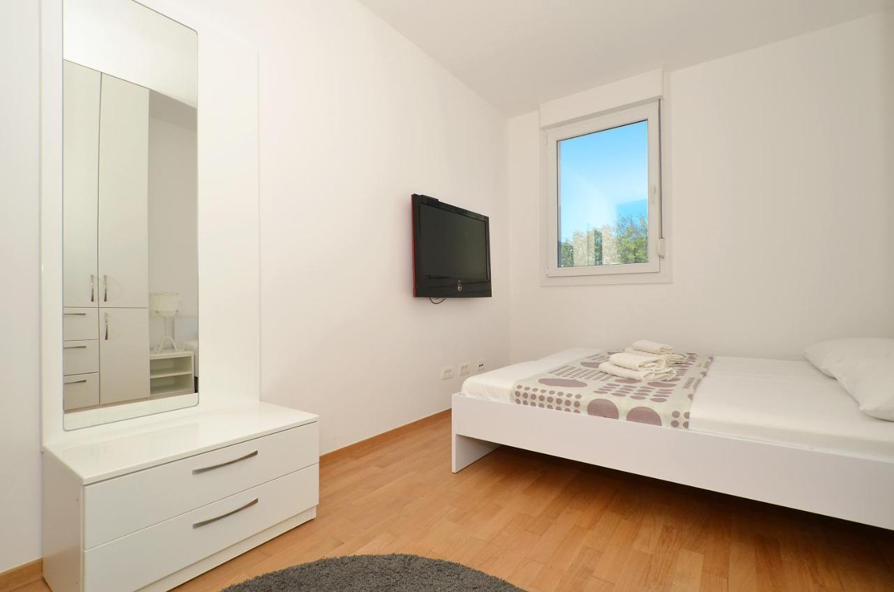 Apartment Luka Split Eksteriør billede