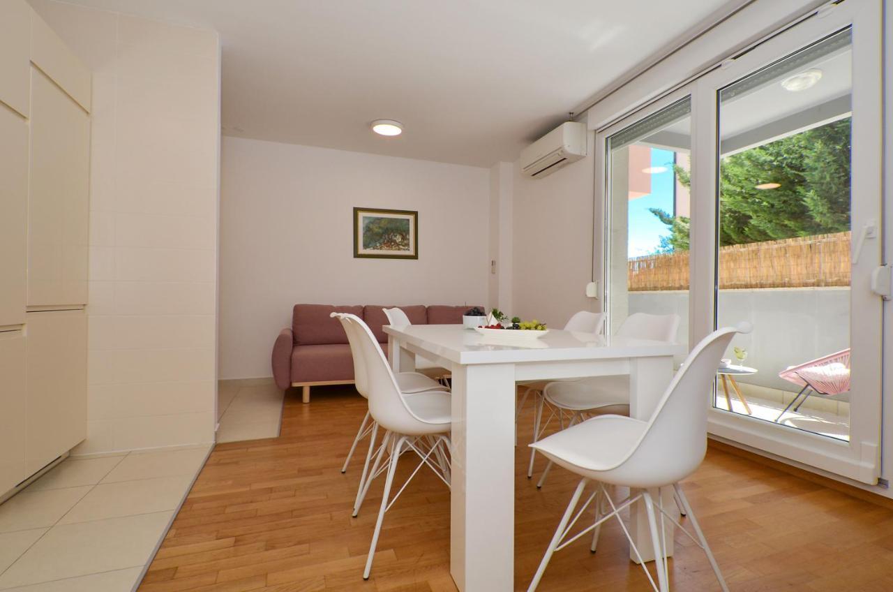 Apartment Luka Split Eksteriør billede